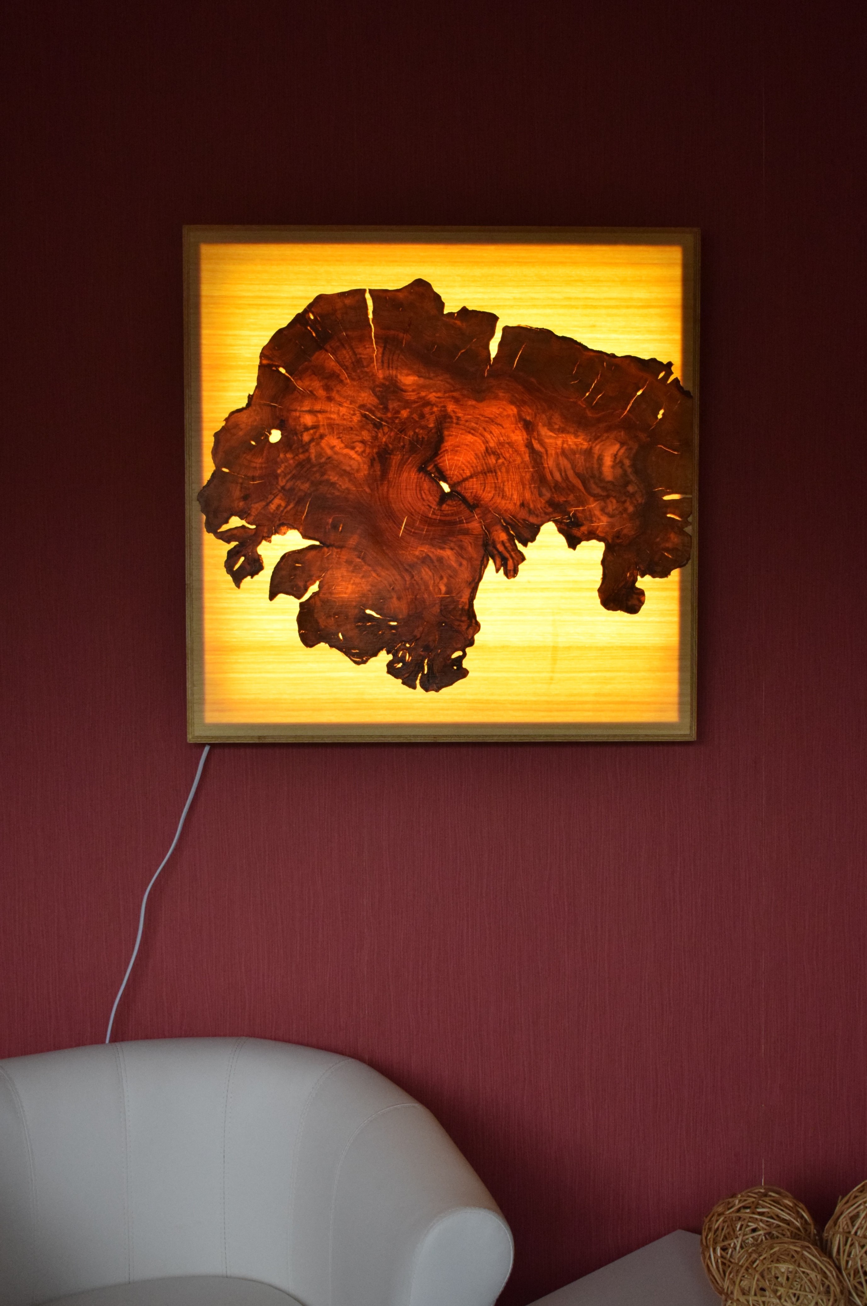 60x60 cm OLIMBA Wandbild-Lampe mit Olivenholz Relief